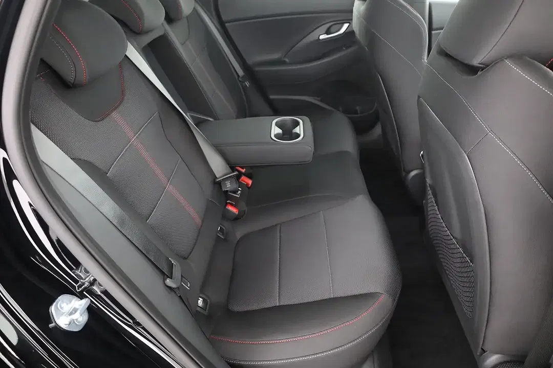 Hyundai i30 - Thumbnail 26