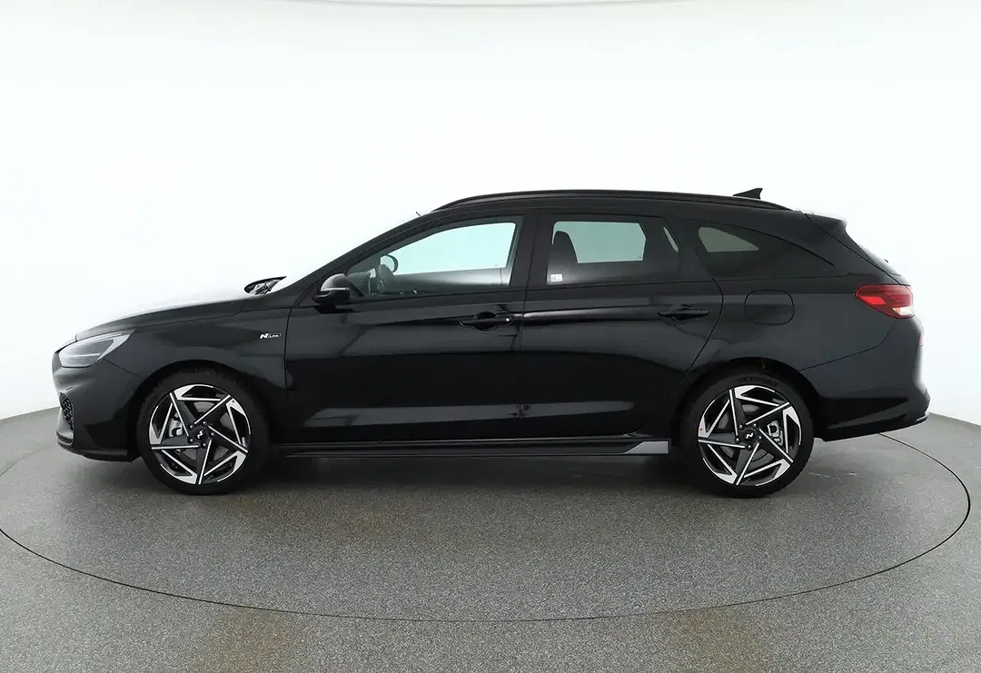 Hyundai i30 - Thumbnail 2