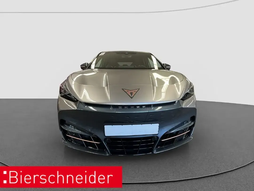 CUPRA Tavascan - Thumbnail 3