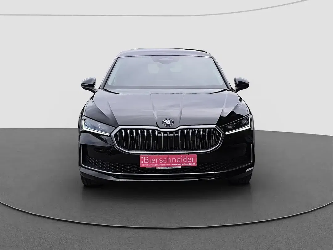 Skoda Superb - Thumbnail 5