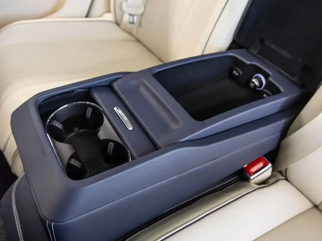Bentley Flying Spur - Thumbnail 11
