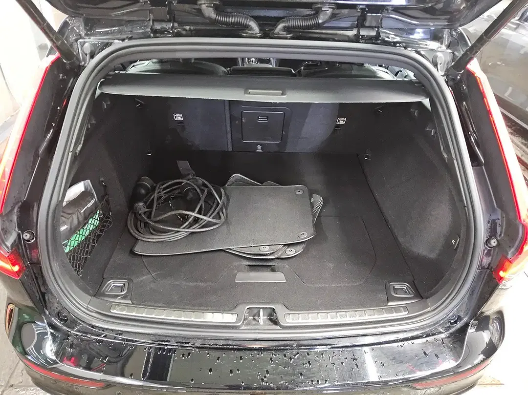 Volvo V60 - Thumbnail 12