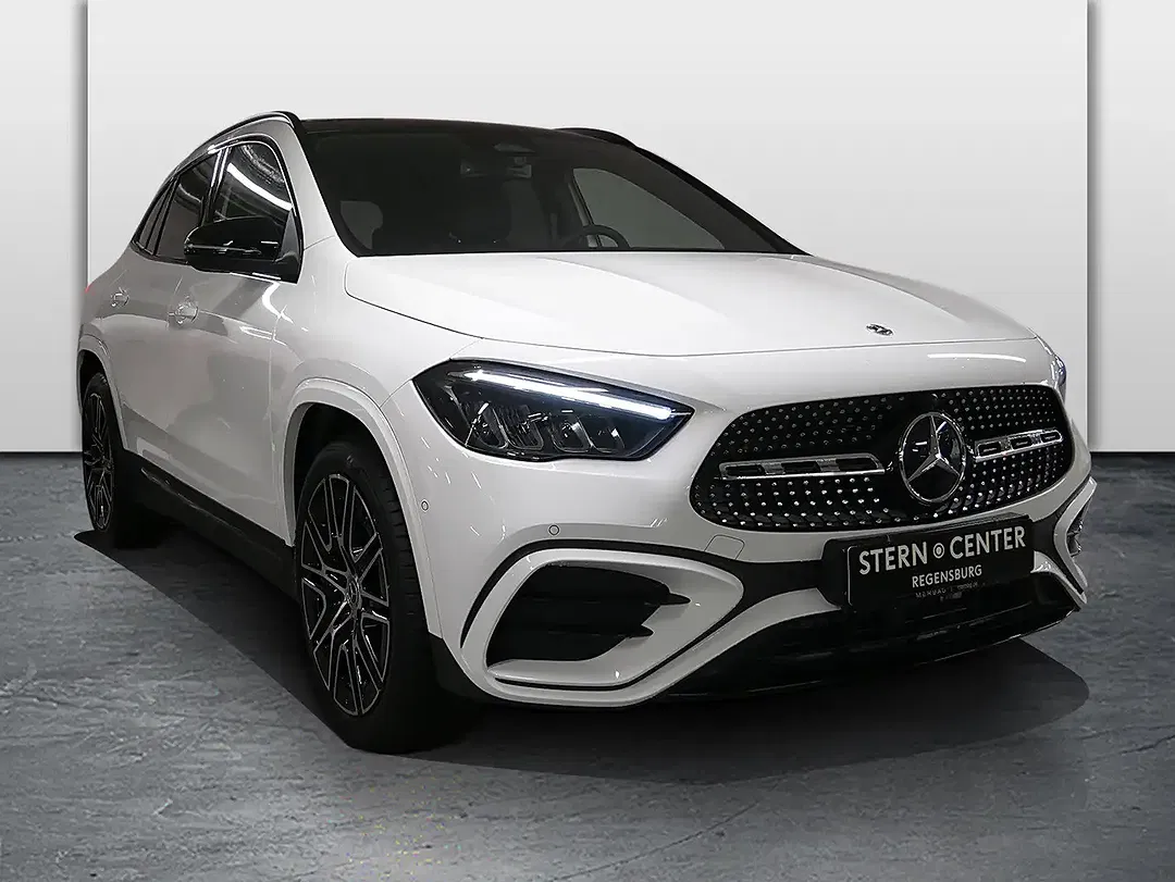 Mercedes-Benz GLA 200 - Thumbnail 2