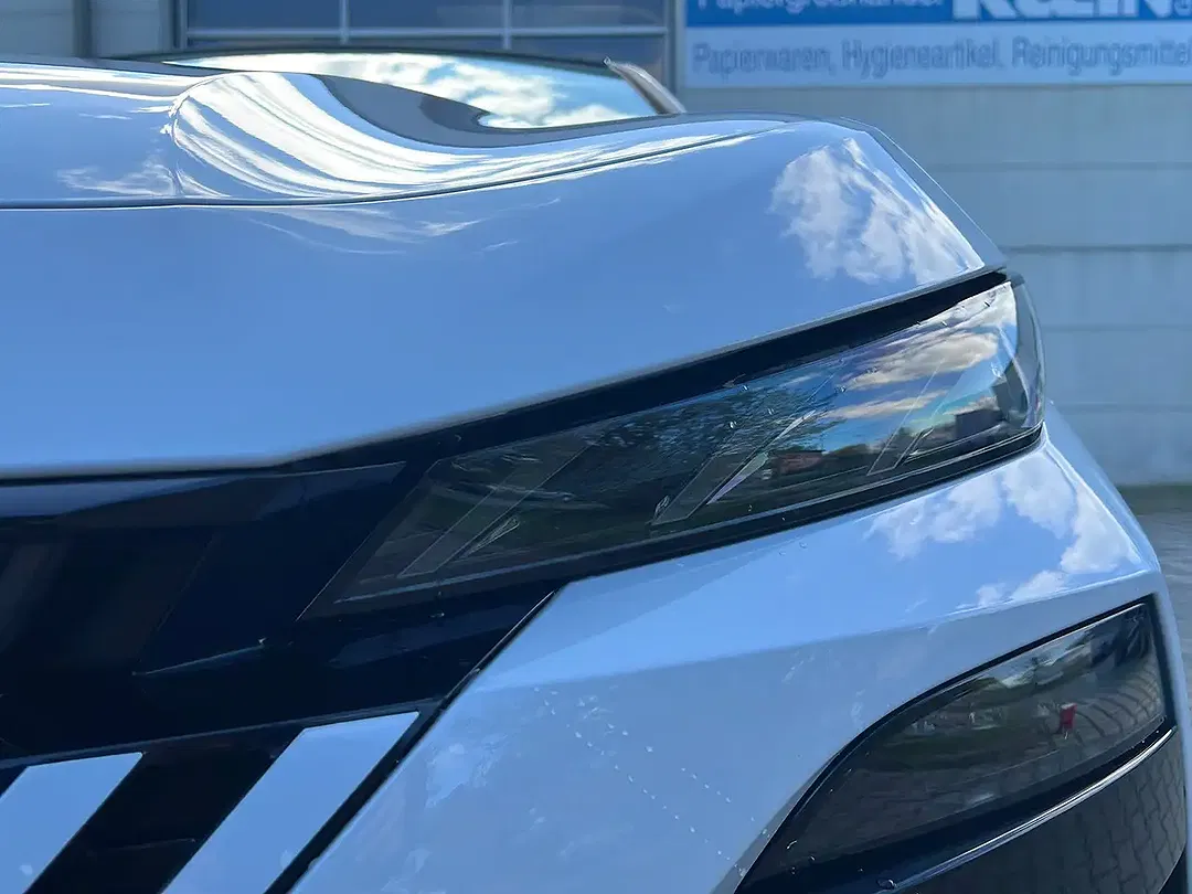 Peugeot 308 - Thumbnail 13