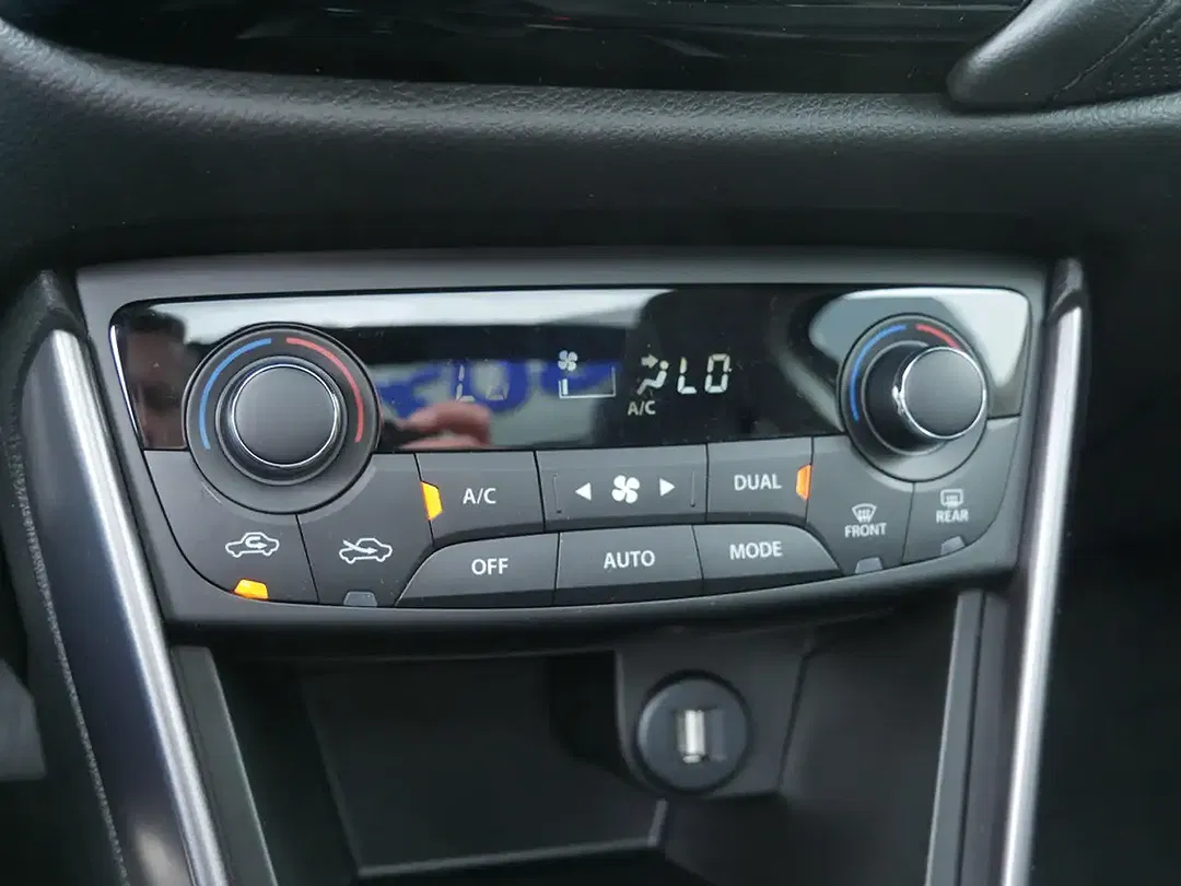 Suzuki S-Cross - Thumbnail 15