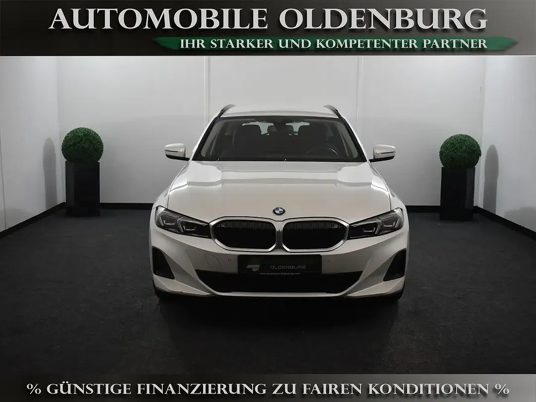 BMW 320 - Thumbnail 5