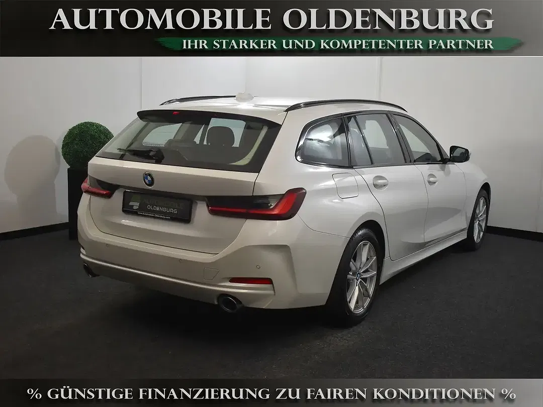 BMW 320 - Thumbnail 7