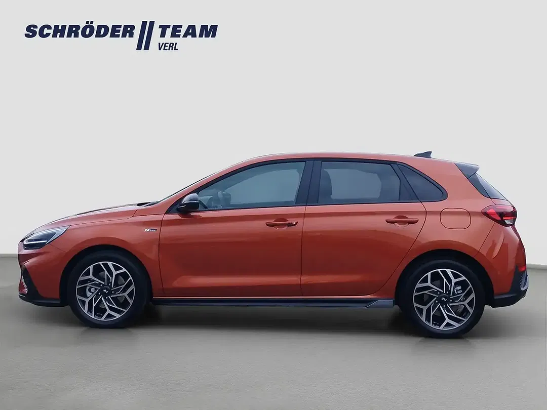 Hyundai i30 - Thumbnail 2
