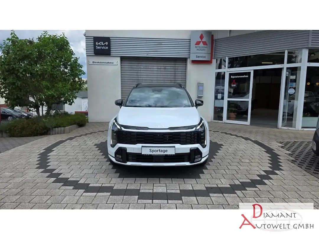 Kia Sportage - Thumbnail 2