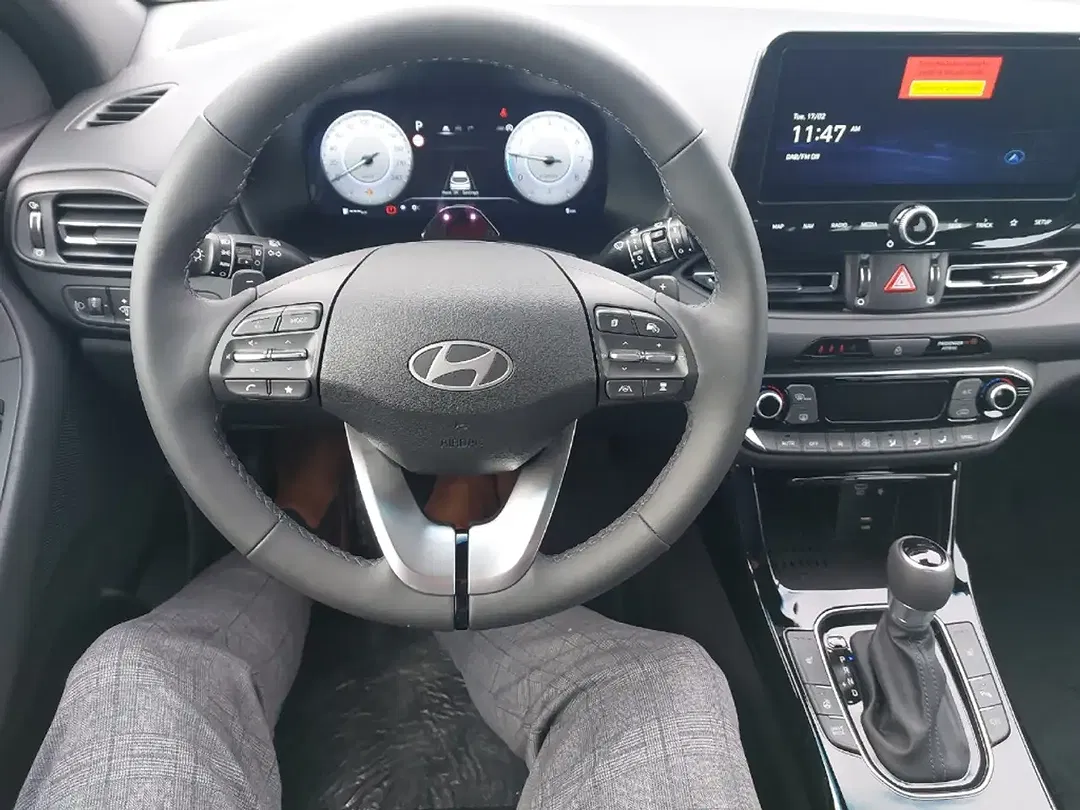 Hyundai i30 - Thumbnail 11