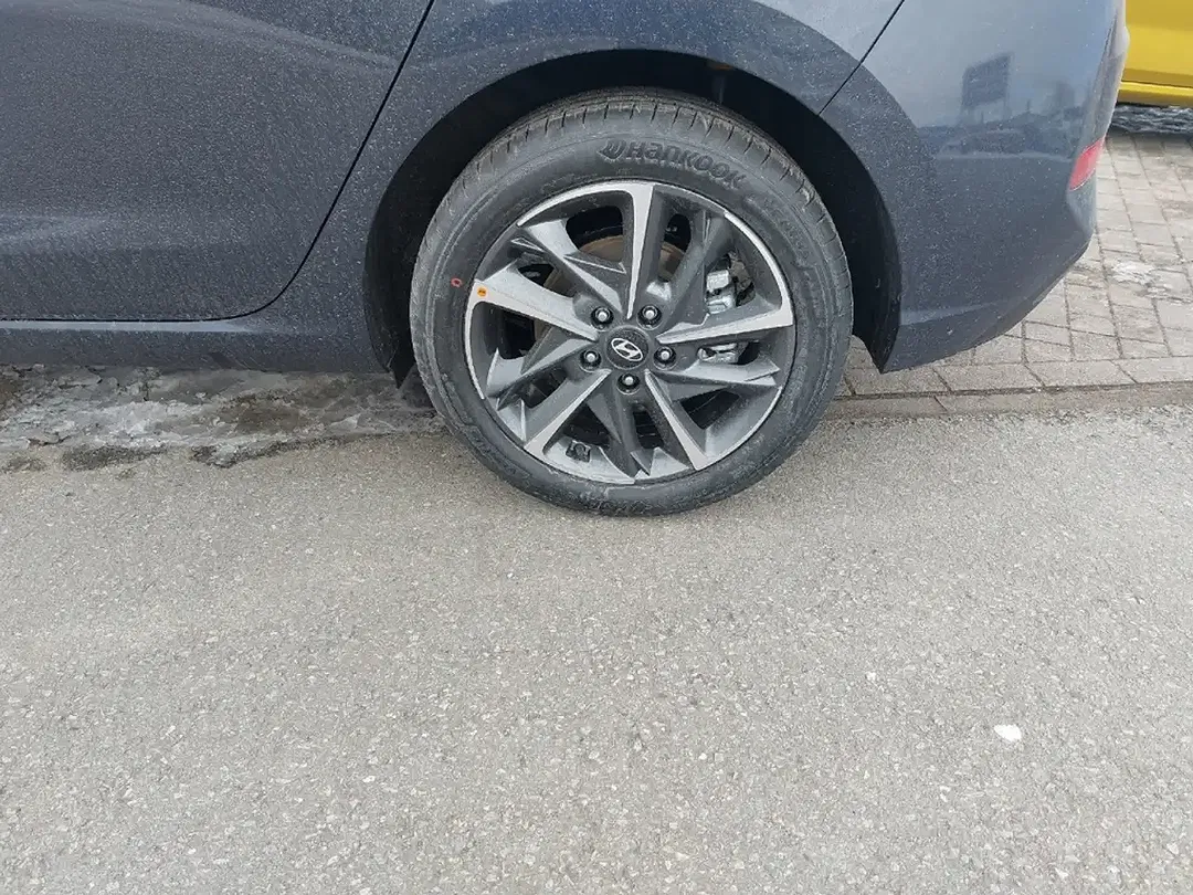 Hyundai i30 - Thumbnail 5