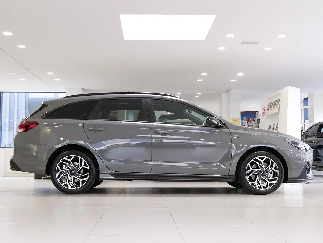Hyundai i30 - Thumbnail 11