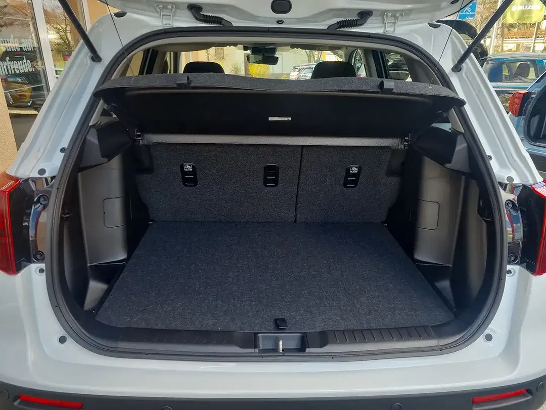 Suzuki Vitara - Thumbnail 11