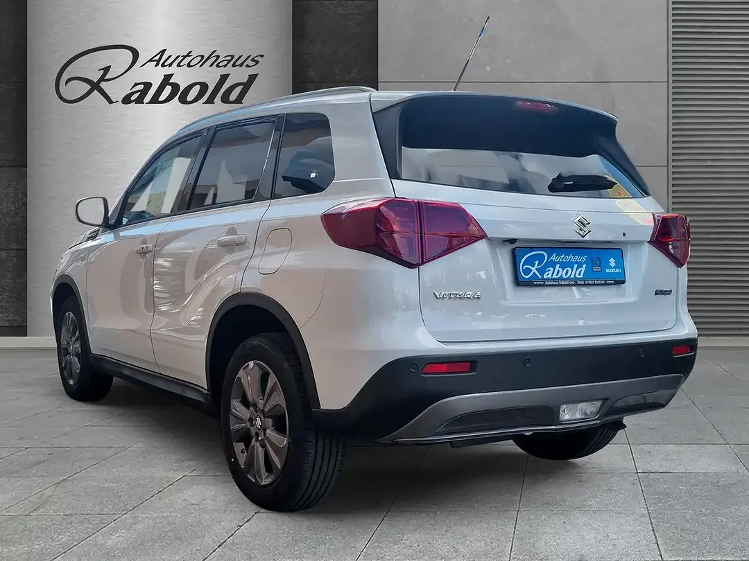 Suzuki Vitara - Thumbnail 3