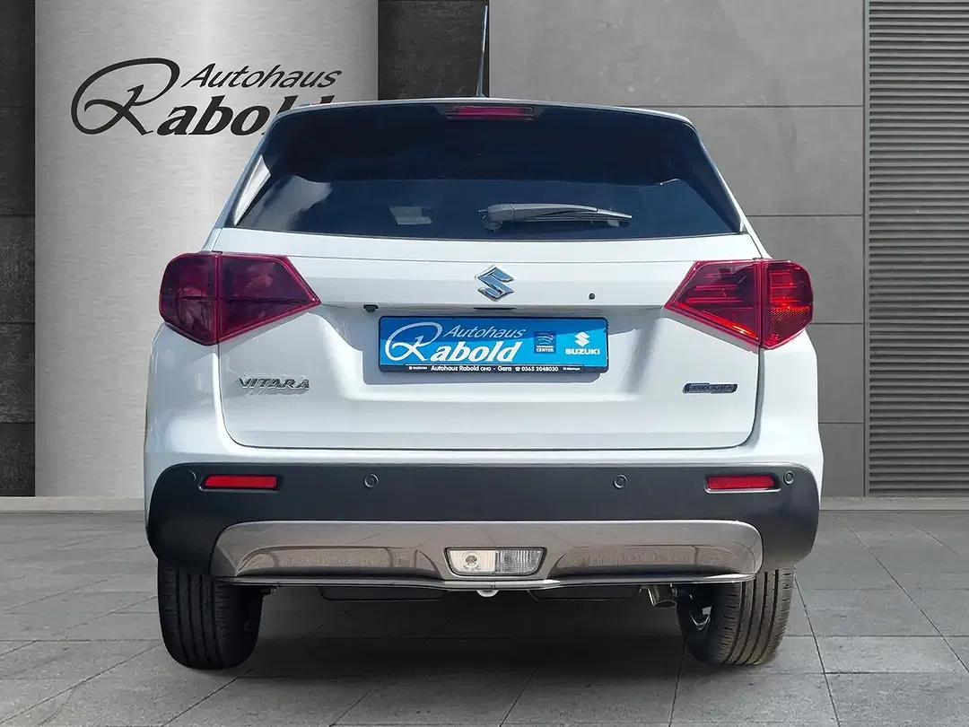 Suzuki Vitara - Thumbnail 4