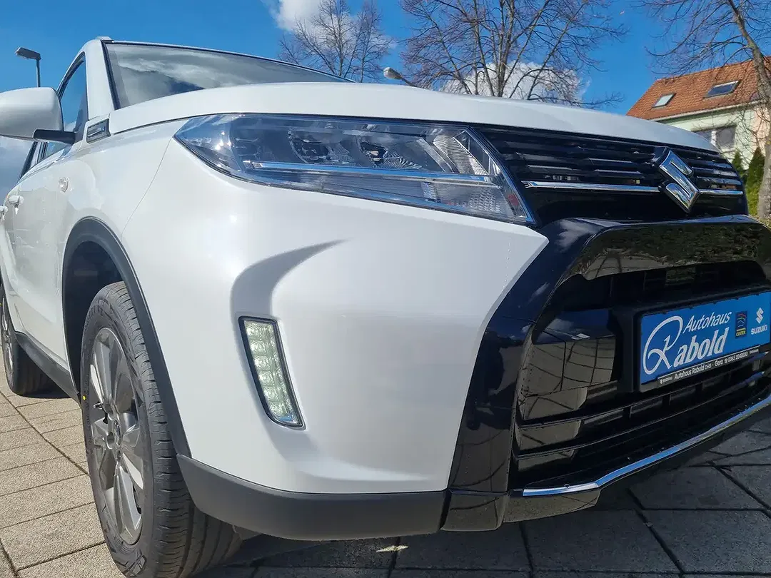 Suzuki Vitara - Thumbnail 8