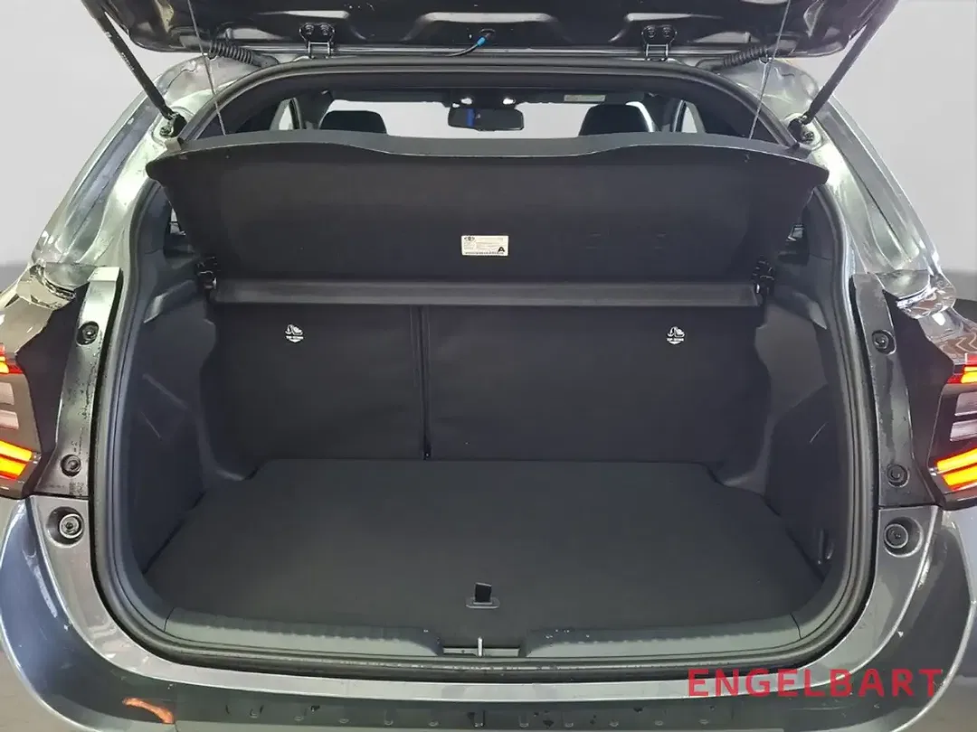 Toyota Yaris - Thumbnail 12