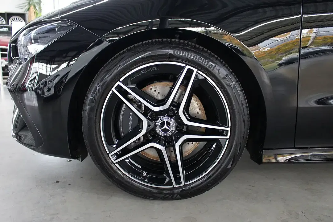 Mercedes-Benz CLA 200 - Thumbnail 5