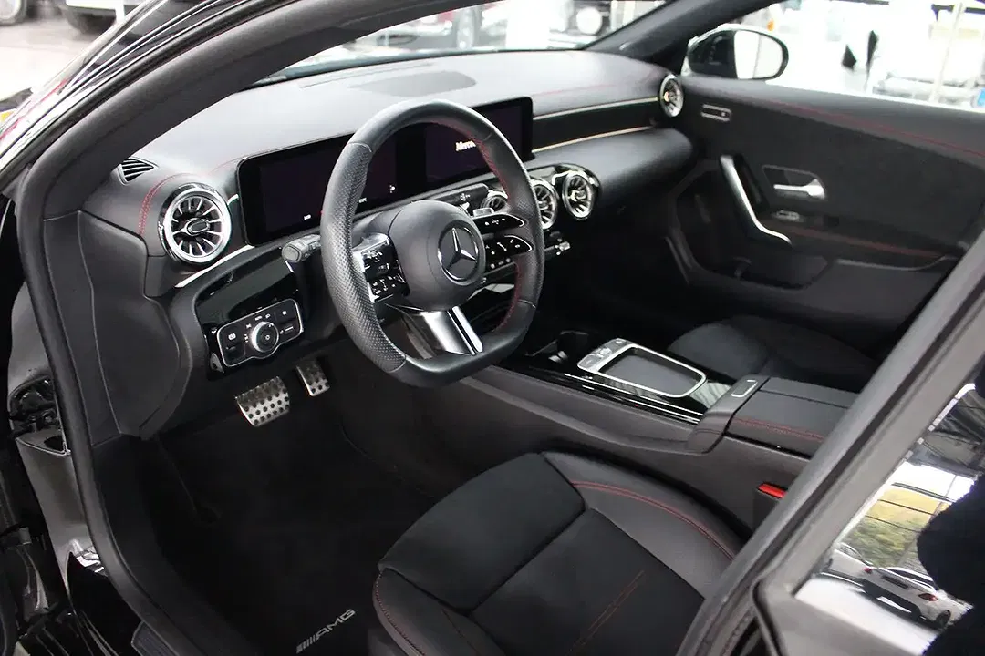 Mercedes-Benz CLA 200 - Thumbnail 7