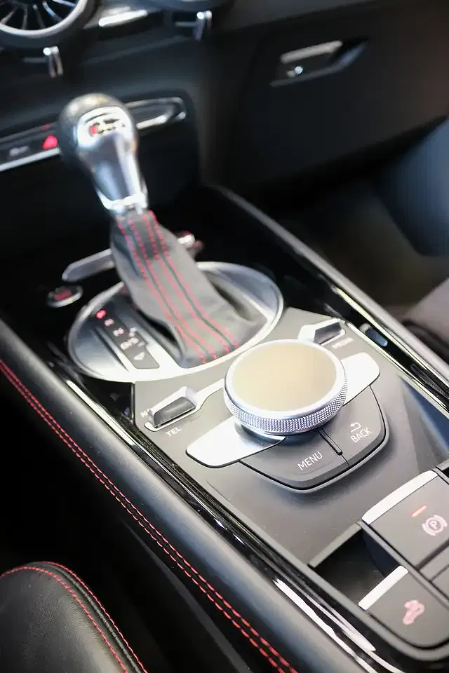 Audi TT - Thumbnail 15