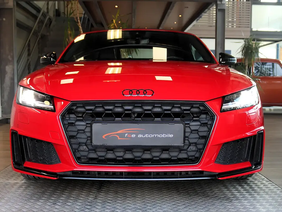 Audi TT - Thumbnail 2