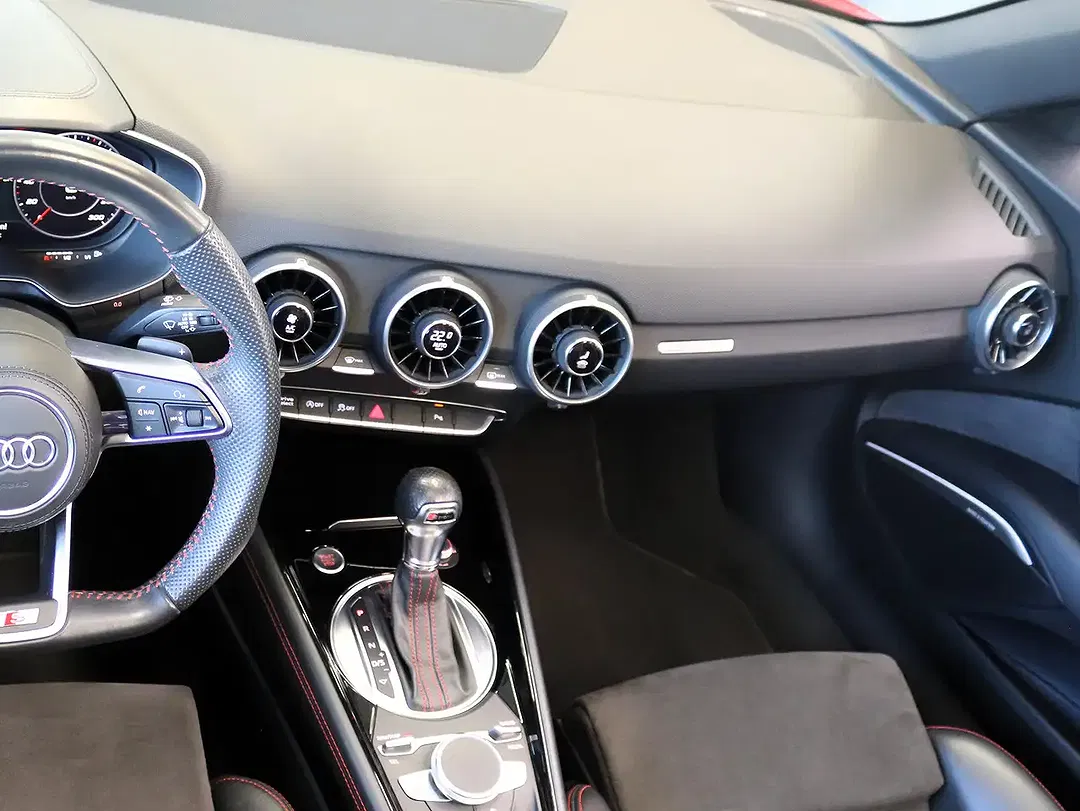Audi TT - Thumbnail 9