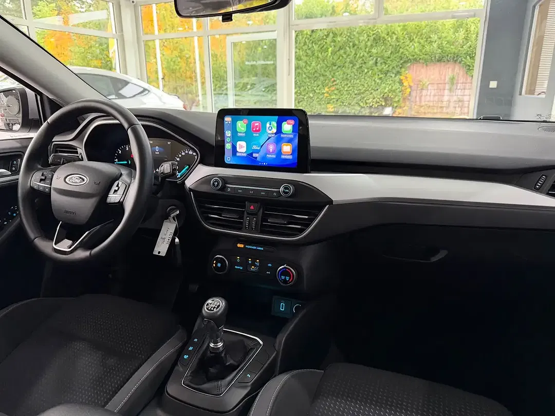 Ford Focus - Thumbnail 12