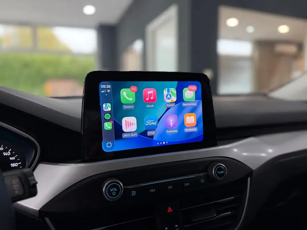 Ford Focus - Thumbnail 8