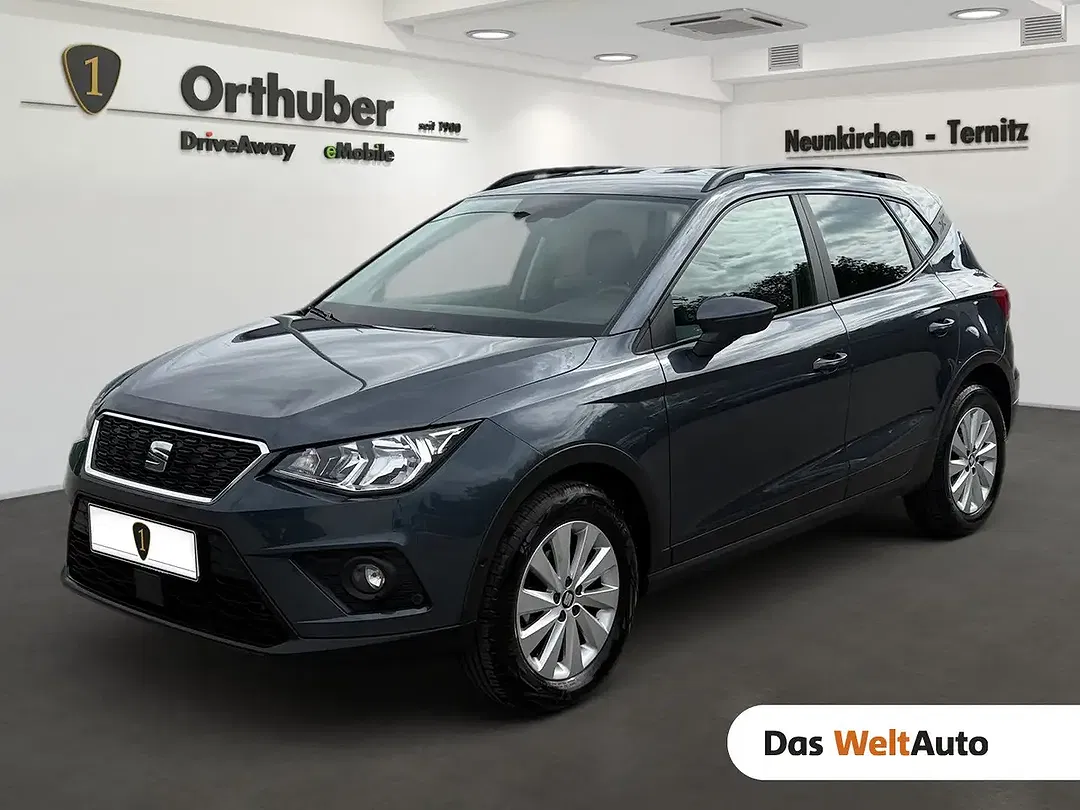 SEAT Arona - Thumbnail 1