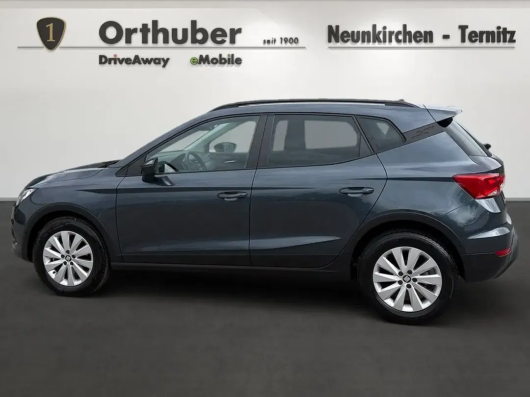 SEAT Arona - Thumbnail 6