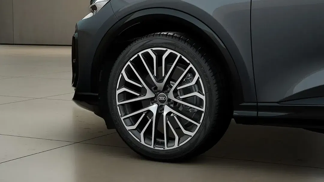 Audi Q5 - Thumbnail 2