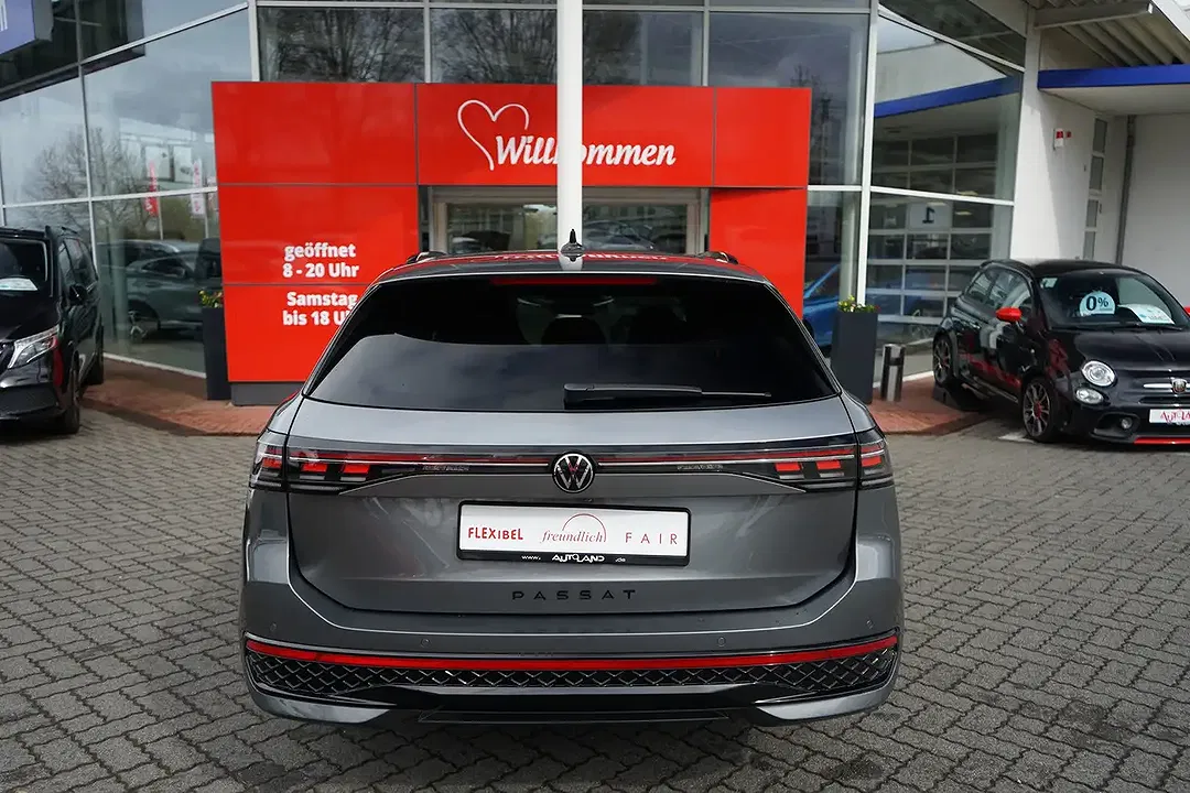 Volkswagen Passat Variant - Thumbnail 6