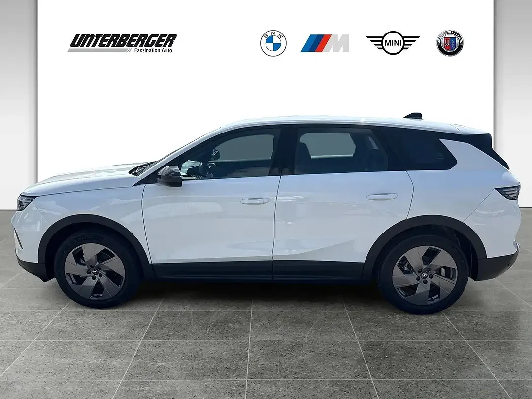 Opel Grandland - Thumbnail 3
