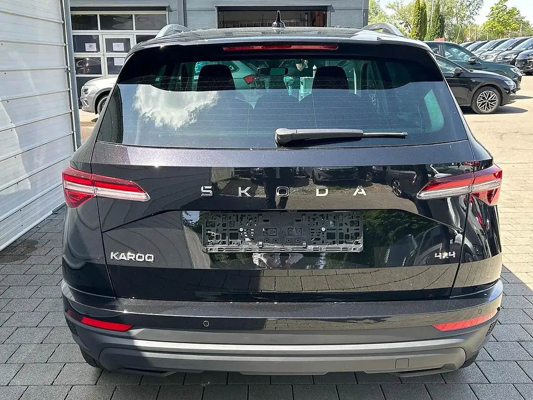 Skoda Karoq - Thumbnail 5