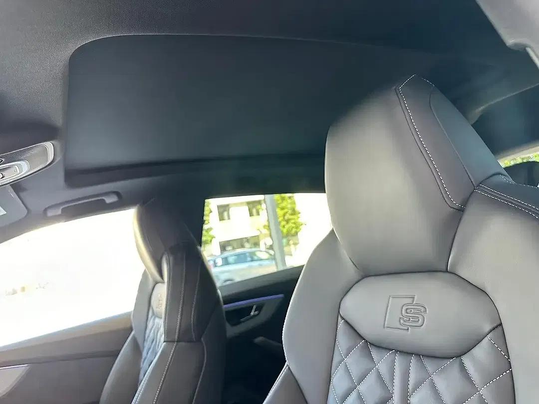 Audi Q8 - Thumbnail 13
