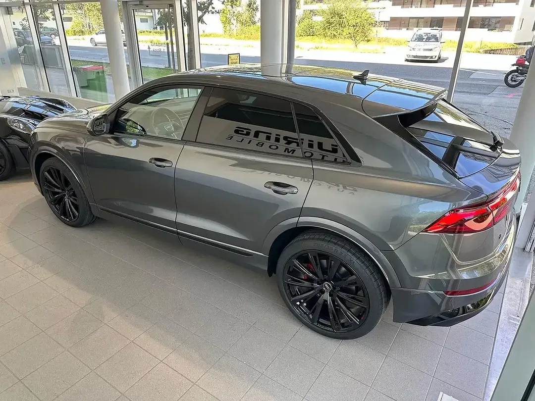 Audi Q8 - Thumbnail 2