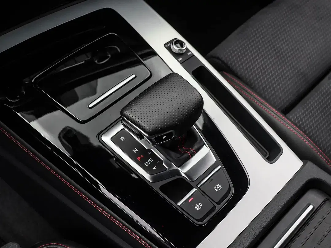 Audi Q5 - Thumbnail 10