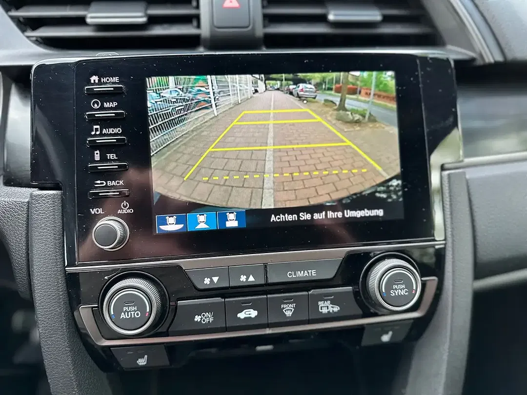Honda Civic - Thumbnail 8