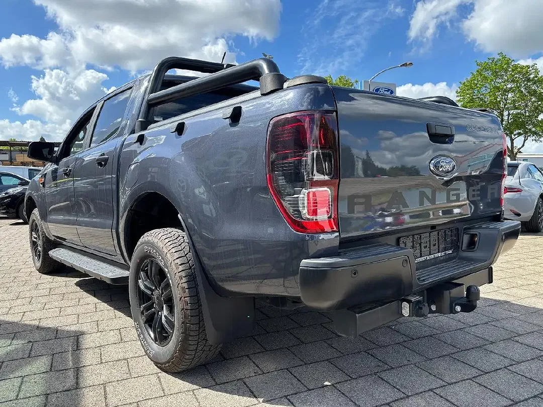 Ford Ranger - Thumbnail 3