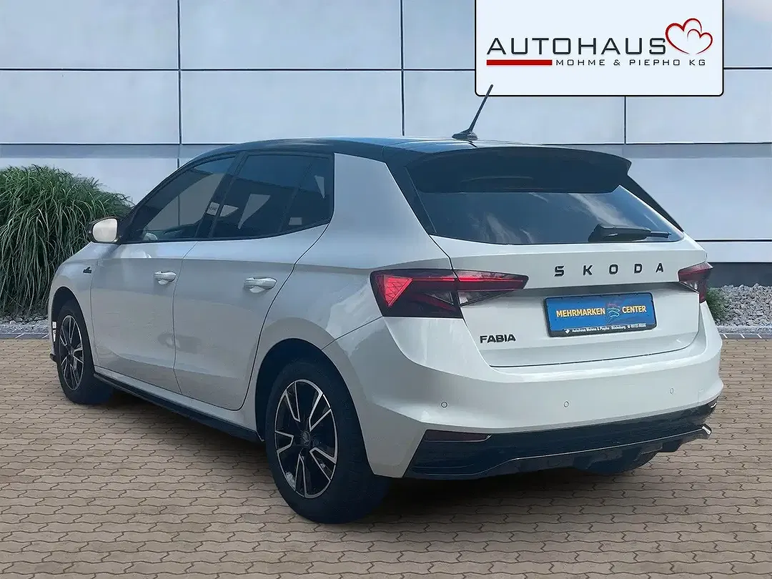 Skoda Fabia - Thumbnail 4