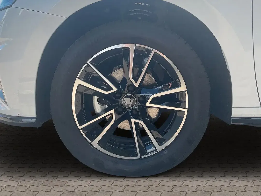 Skoda Fabia - Thumbnail 6