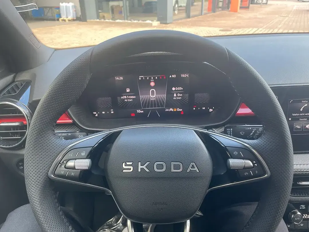 Skoda Fabia - Thumbnail 9