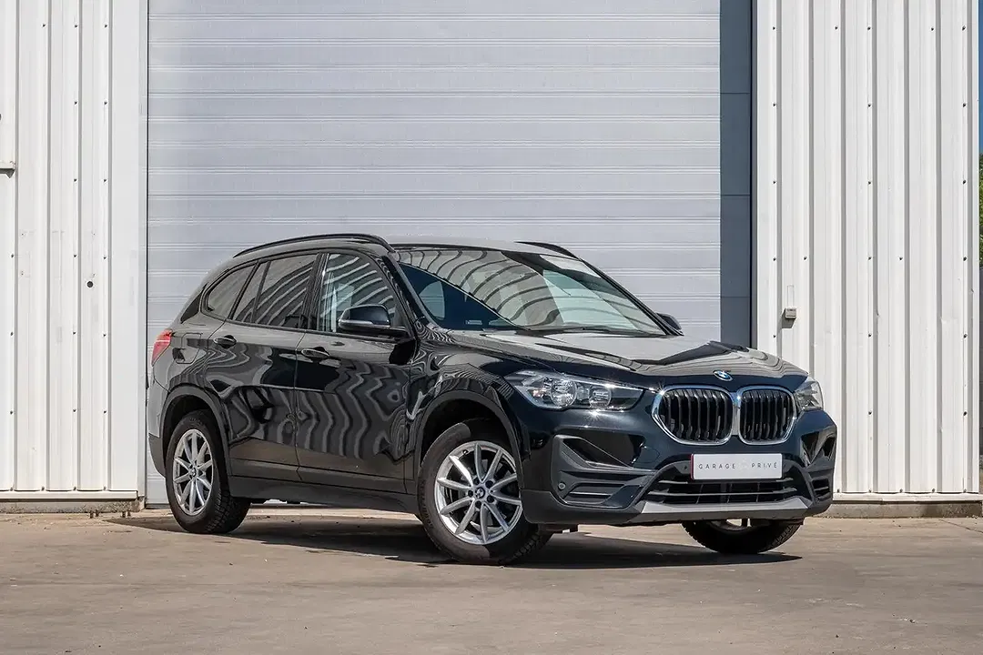 BMW X1 - Thumbnail 2
