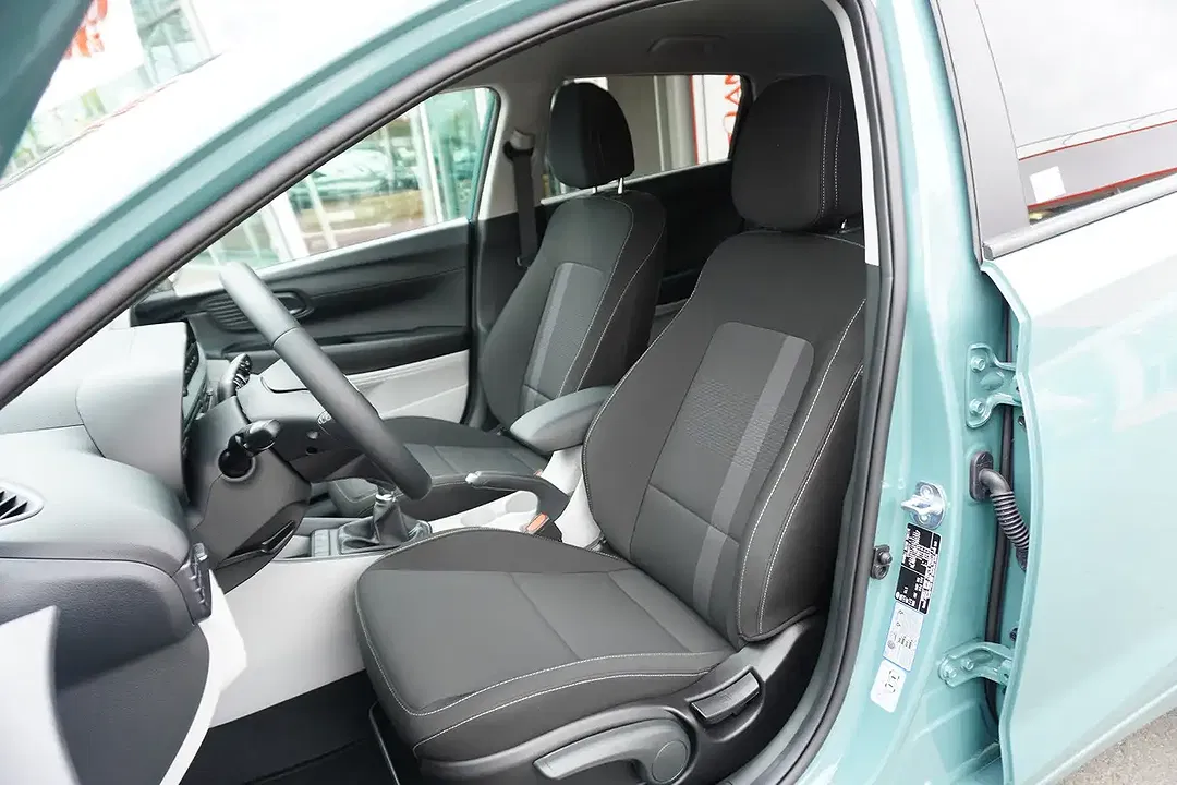 Hyundai i20 - Thumbnail 10