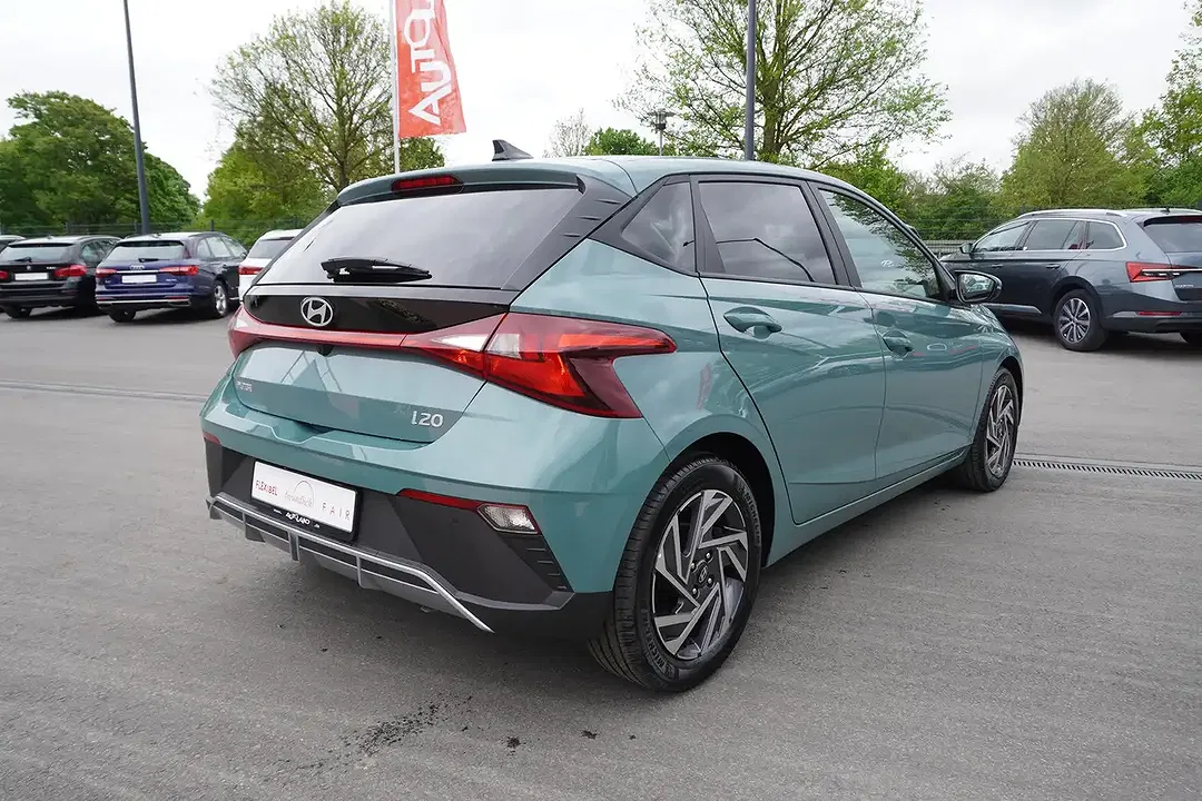 Hyundai i20 - Thumbnail 4