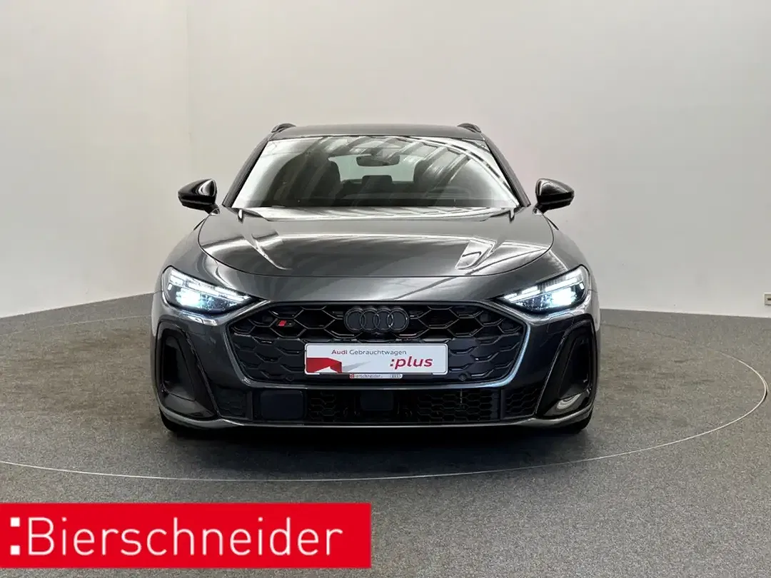 Audi S5 - Thumbnail 3