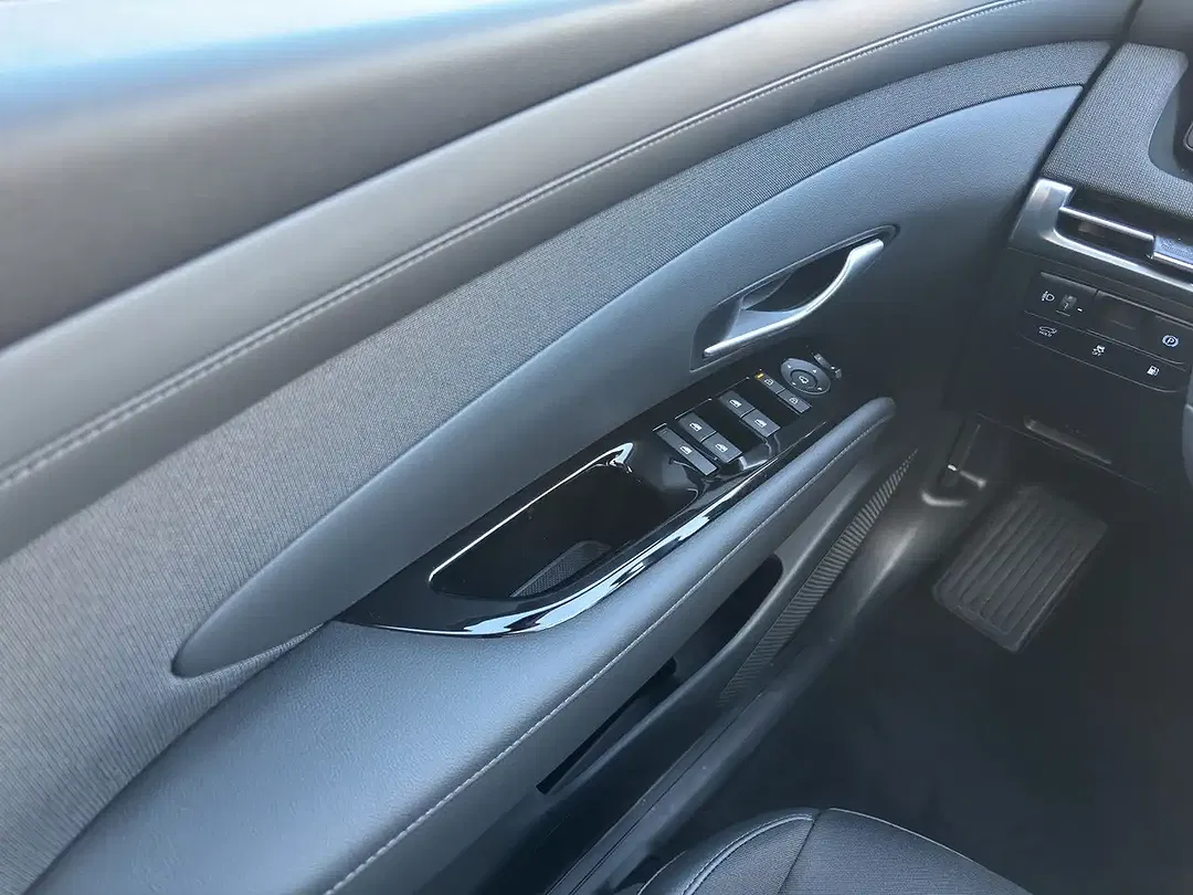 Hyundai TUCSON - Thumbnail 13