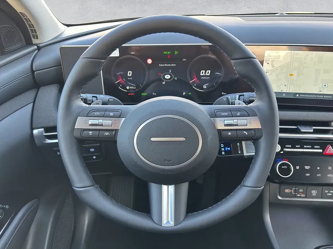 Hyundai TUCSON - Thumbnail 9