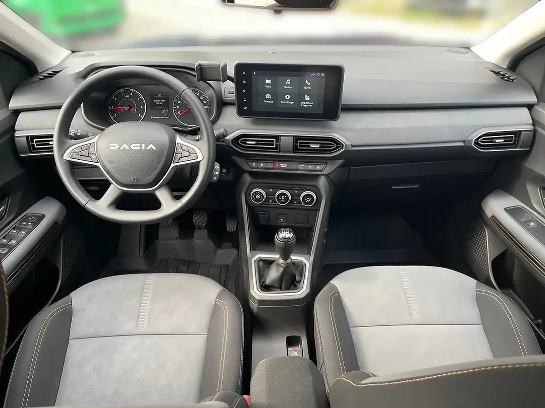 Dacia Sandero - Thumbnail 10
