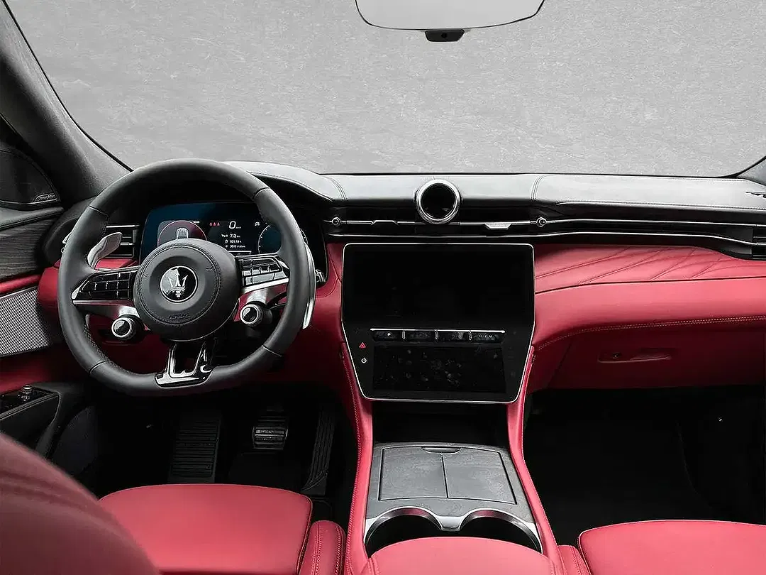 Maserati Grecale - Thumbnail 4